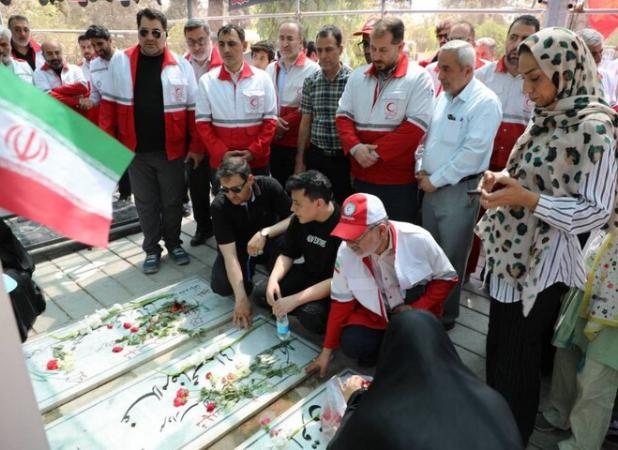 یادبود شهدای امدادگر جنگ ۱۲ روزه تحمیلی در تهران برگزار شد