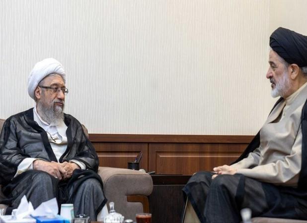 آیت‌الله لاریجانی: روحانیت صدای مردم است