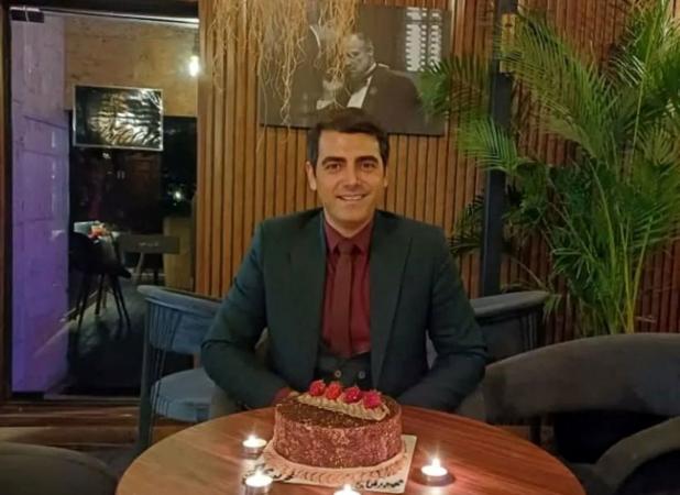 قاب خانوادگی «جواد جوادیِ» سریال بچه مهندس در شب تولدش