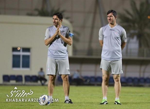 دو مربی خارجی همراه هلی‌کوپتر در پرسپولیس