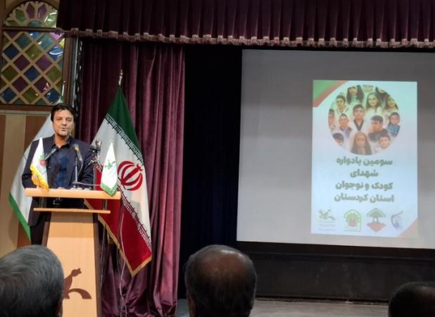 گوهری: راه شهدا باید الگویی برای نسل امروز باشد