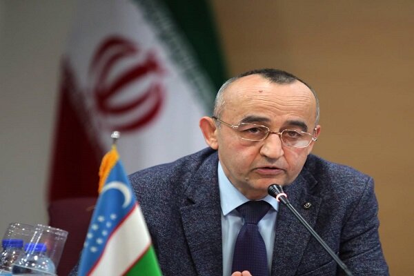 جشنواره شعر فجر در ایران تبدیل به یک سنت شد