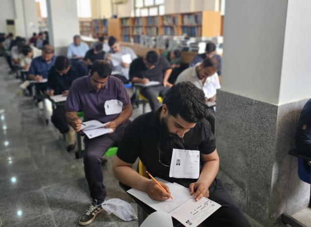 آزمون استخدامی پتروشیمی خارک برگزار شد