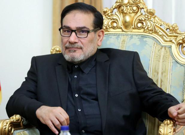 حضور علی شمخانی در مراسم وداع با شهدا