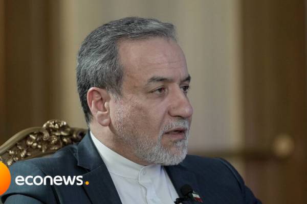 رسانه‌ها زبان گویای دیپلماسی کشور هستند