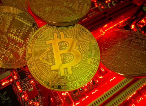سقوط خریداران بیت کوین از عرش «طمع» به فرش «ترس»! 