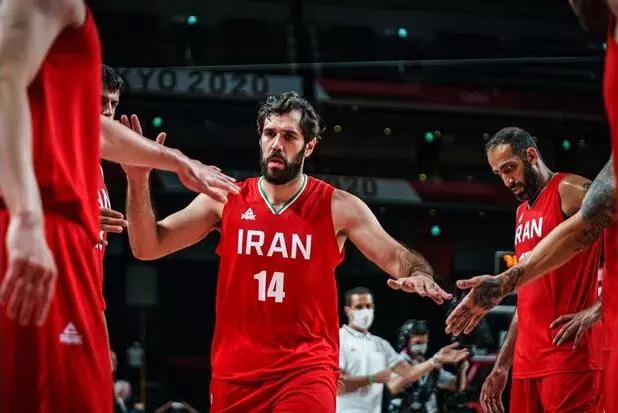 خداخافظی کاپیتان تیم ملی بسکتبال منتفی شد