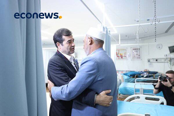 عیادت وزیر ورزش و جوانان از صابر کاظمی