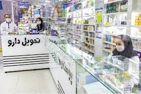 نارضایتی بیماران از ازدحام در داروخانه‌های دولتی