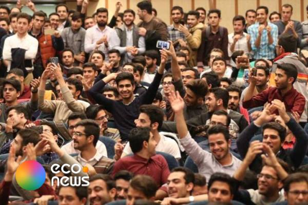 آغاز ثبت‌نام جایزه «جوان سال ۱۴۰۴» از اول دی ماه