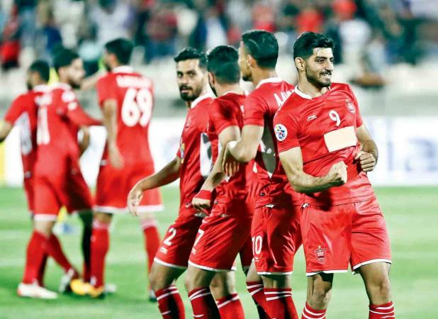 برگزاری دیدار پرسپولیس - استقلال خوزستان با حضور تماشاگر