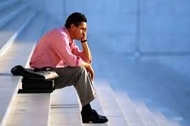 لزوم جلوگیری از افزایش نرخ بیکاری در شرایط کنونی