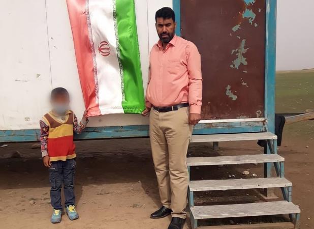 معلم جوان لرستانی، درس انسانیت را برای دانش آموزانش معنا کرد