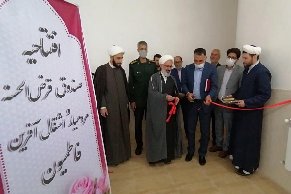 افتتاح اولین کارگاه تولیدی پوشاک خانواده های طلاب در گلپایگان
