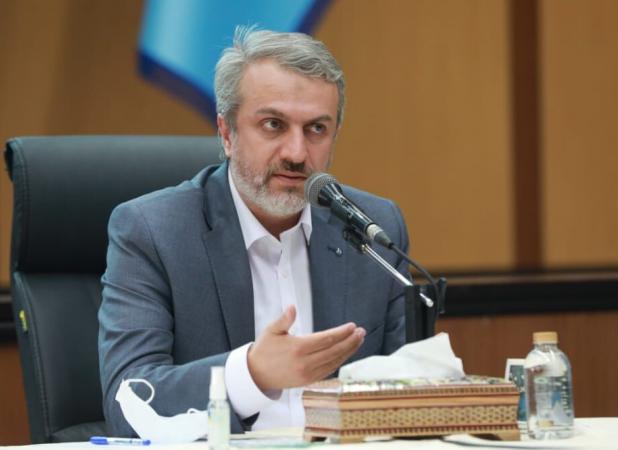 حذف رانت و امضاهای طلایی اولویت اصلی ماست