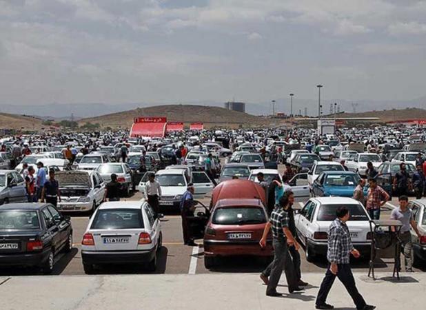 زیان انباشته خودروسازان ۸۳ هزار میلیارد تومان شد