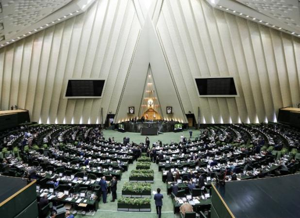 واکنش مجلس به اظهارنظرها درباره ارز ۴۲۰۰ تومانی