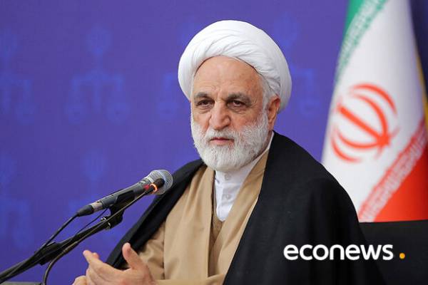 تقویت نقش مردم در ایجاد صلح و سازش در جامعه