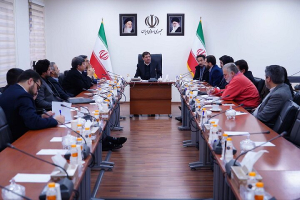 جلوگیری از خام‌فروشی صنعت پتروشیمی را رونق میبخشد