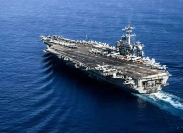 ناو هواپیمابر آمریکا در برد حمله به ایران قرار ندارد