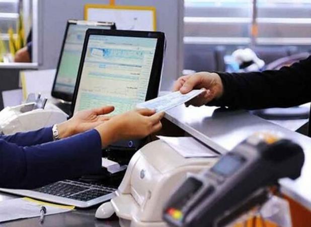 عدم پرداخت وام بدون ضامن ترک‌فعل محسوب می‌شود