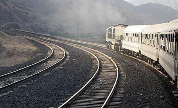 لزوم حل مشکل اعتبارات خط ریلی بوشهر - شیراز 