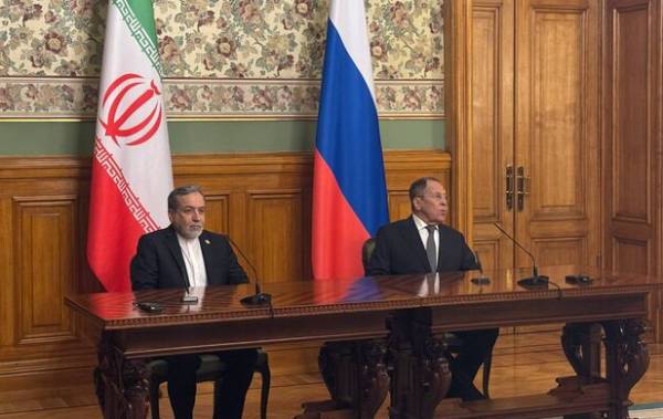 تفاهم نامه همکاری وزارتخانه خارجه ایران و روسیه