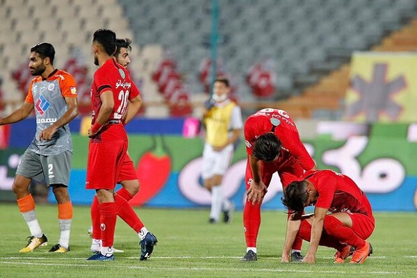 جریمه  بازیکنان و کادر فنی پرسپولیس