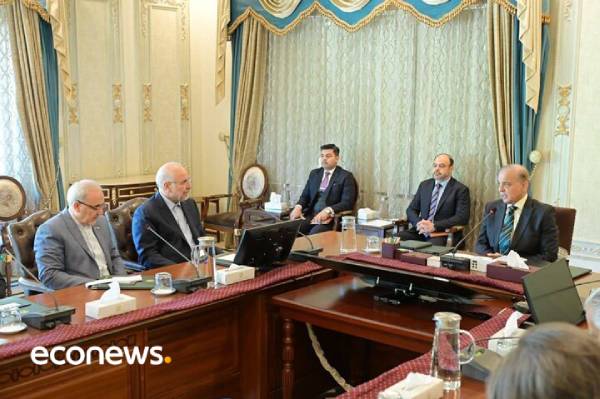 تلاش برای تحقق تجارت 10 میلیارد دلاری با پاکستان