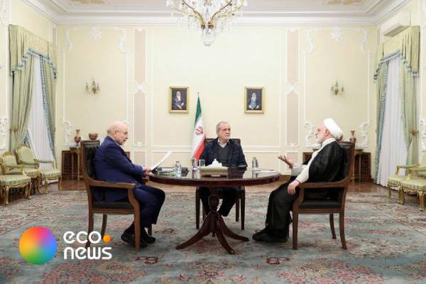 برگزاری جلسه سران سه قوه به میزبانی رئیس جمهور 