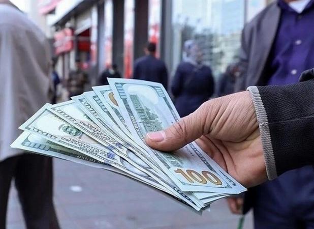 تأثیر نوسانات نرخ ارز بر زندگی خانوار و کسبوکارها