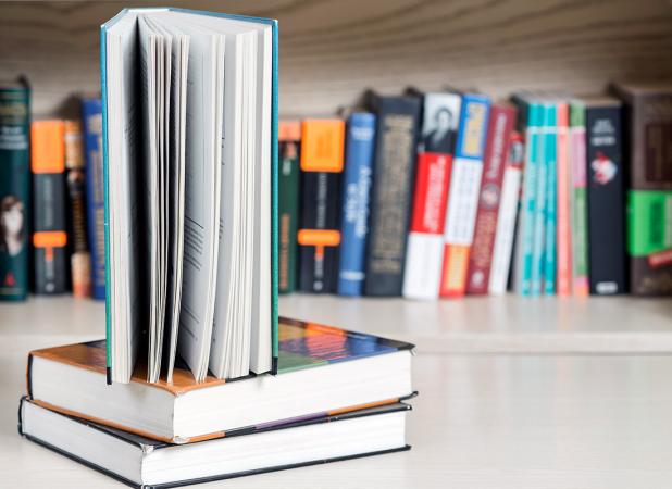 تخفیف 45 درصدی در آستانه هفته کتاب و کتاب‌خوانی