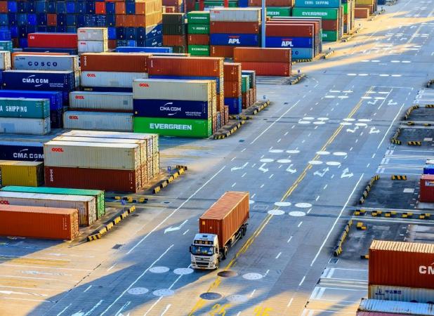 توسعه همکاری حمل‌ونقل و لجستیک ایران و بلاروس