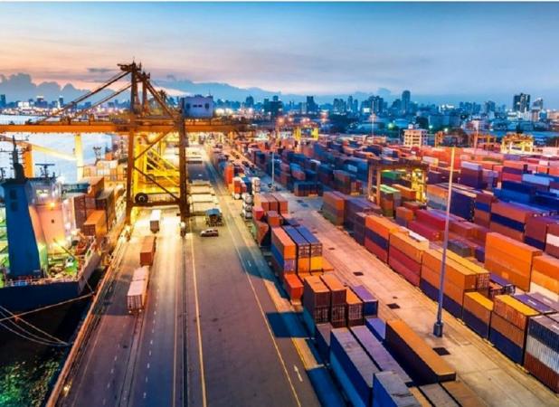 بلاتکلیفی گمرک در خصوص خودروهای وارداتی