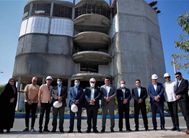  بازدید رئیس انجمن علمی روابط بین الملل کشور از پروژه آرش مال