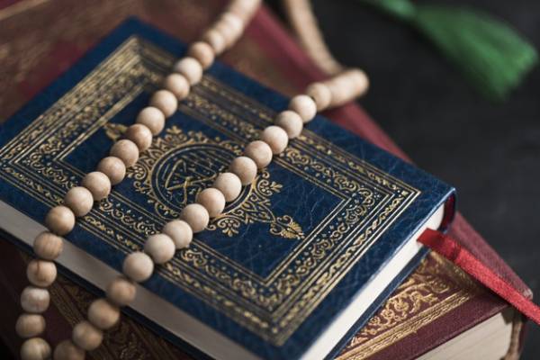 اجر ۶۰ سال نیکوکاری در اعمال شب عید مبعث