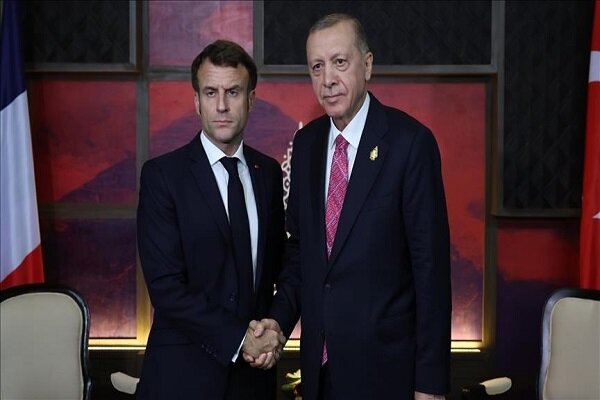 اردوغان بدون هیچ حرفی ماکرون را تحقیر کرد