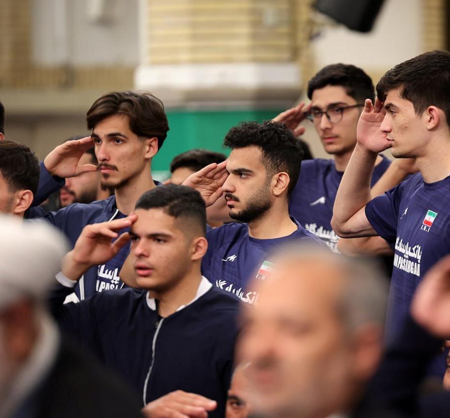 انگشتر رهبر انقلاب به کدام ورزشکار رسید؟