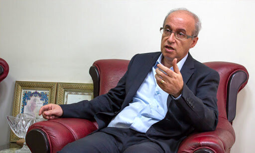 فعلا در ایران خبری از واکسن کرونا نیست فعلا در ایران خبری از واکسن کرونا نیست