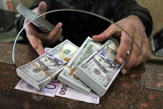 چرا ثبات بازار ارز در اقتصاد ایران مهم است؟