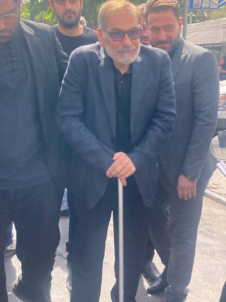 حضور علی شمخانی در مراسم وداع با شهدا 2