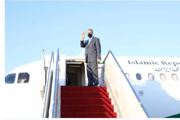 امیر عبداللهیان تهران را به مقصد مسقط ترک کرد