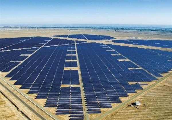 افتتاح بزرگترین نیروگاه برق خورشیدی جهان در عمان