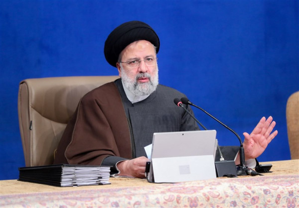 در ایام نوروز نباید وقفه در کار ضروری مردم ایجاد شود