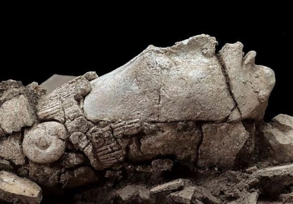 کشف یک مجسمه با قدمت 1300 سال در مکزیک + عکس