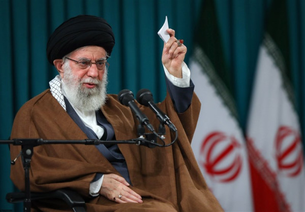 مخاطب اول در هریک از عرصههای جهاد روحانیت است