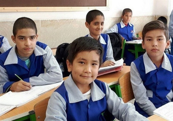 چالش های قانونی تحصیل کودکان مهاجر درایران