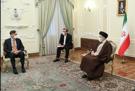 استقبال ایران از توسعه همکاری‌های تجاری با هلند