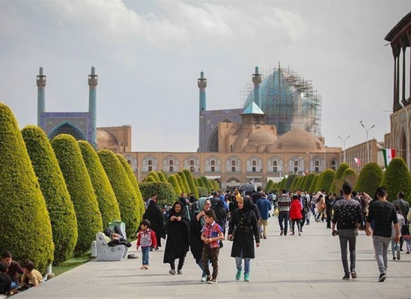 امیکرون ورود گردشگران خارجی به ایران را لغو میکند؟