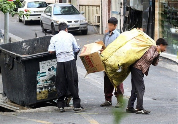 ضرورت پرداختن به موضوع "زباله‌گردی کودکان"